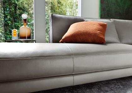Detalle extremo trapezoidal sofá Time Break modular configurable - BertO