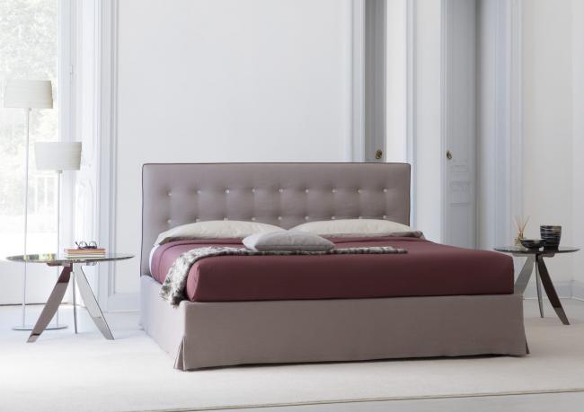 Cama outlet Marais