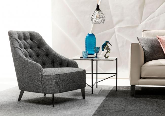 Sillón Capitoné con Respaldo Bajo - BertO Outlet